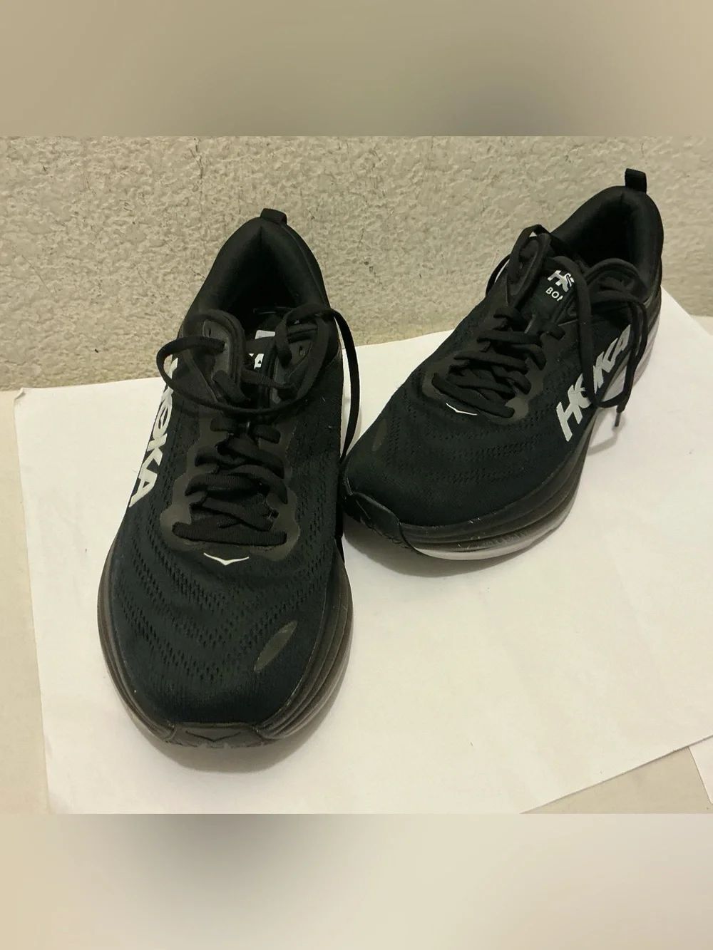 Hoka One One HOKA Bondi men’s 11B/44 Black White